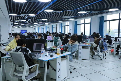 第七屆廣西大學生智能設(shè)計大賽物聯(lián)網(wǎng)設(shè)計應(yīng)用技能競賽在我校成功舉辦，信息技術(shù)咨詢服務(wù)助力賽事升級